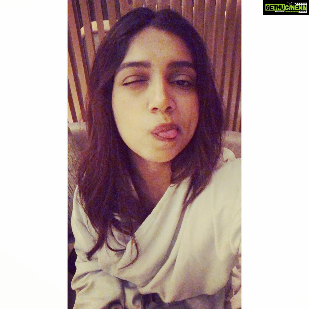 Bhumi Pednekar Instagram - Late night spa sess got me like 💤 #MumbaiNeverSleeps #goodmorning #hello #just