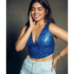 Bhumi Pednekar Instagram - Looking back at you, loving us ❤️ #BadhaaiDo . . . #StyleFile #love #BadhaaiDoCinemas #BandiTot