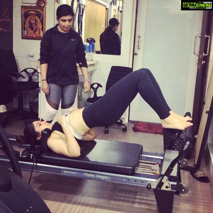 Bhumi Pednekar Instagram - Getting there bit by bit @neelamstotalfitnessstudio #workit #love #pilates #core #stretch