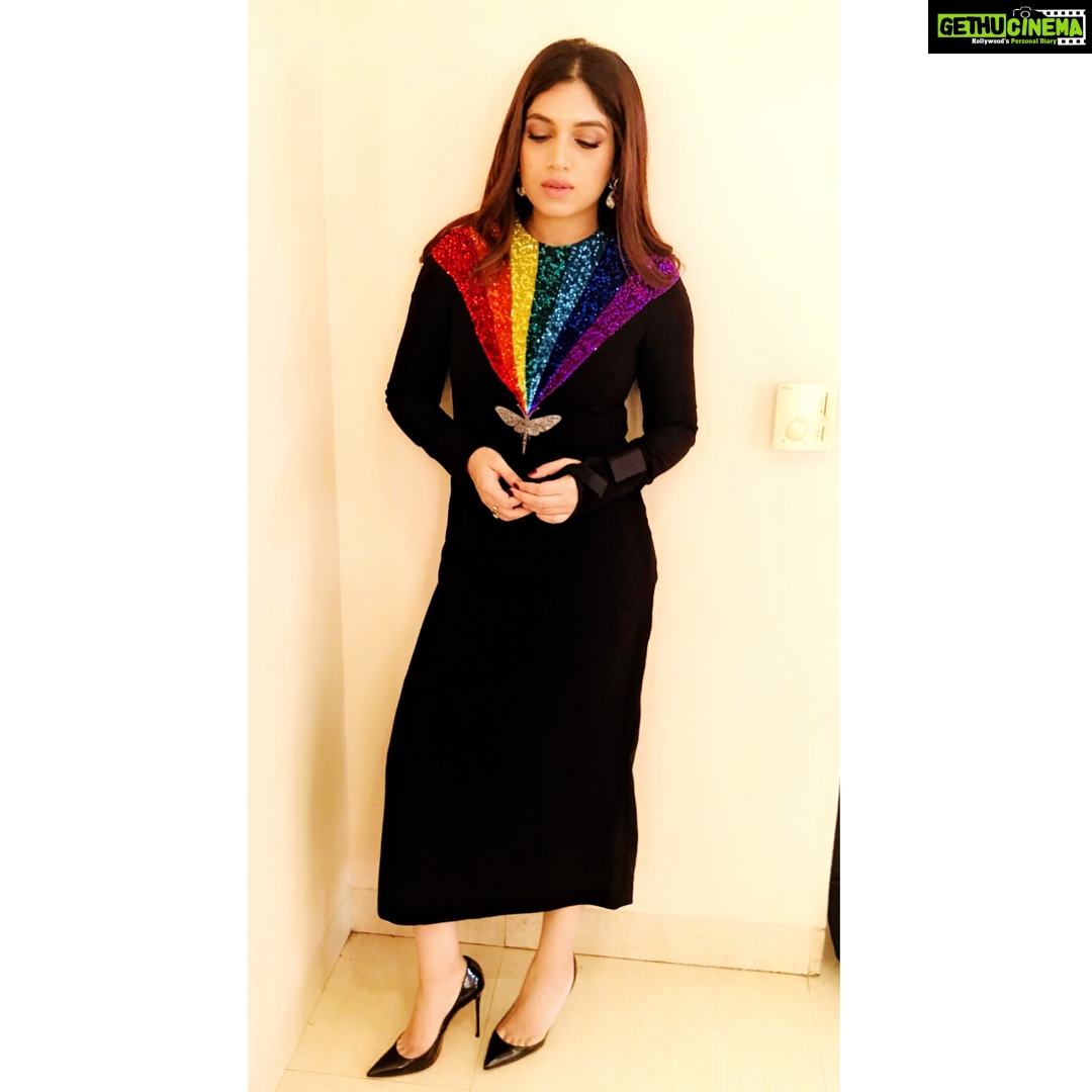 Bhumi Pednekar Instagram - Pride and no prejudice π Styled by @sukritigrover Assisted by @piasinha #sana Makeup @sonicsmakeup Assisted by @amehra167 Hair @apurva_2 Team @hmehta75 @crastosuzan Outfit: @shahinmannan @dipublicrelations Heels: @louboutinworld @prpundit Earrings: @mahesh_notandass @elevate_promotions Ring: @anmoljewellers