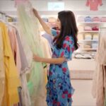 Bhumi Pednekar Instagram - Watch my new VMart TVC with the one and only @ayushmannk Here’s to epic fashion, friendship and fun. Team Styled by @aasthasharma ,Assisted by @aditiagrawal12 Hair @amitthakur_hair Makeup @meherakolahofficial @clab_India : @anikam2101 & @anupriya.uppal Creative: Dentsu Impact #VMart #VMartFashion #VMartJahaanFashionWahaan #StarsofVMart @vmartfashions Managed by @hmehta75