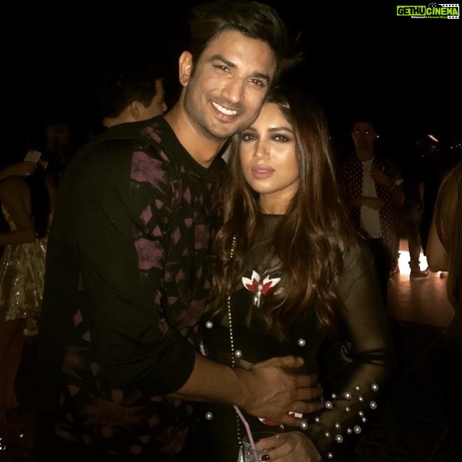 Bhumi Pednekar Instagram - Happy birthday @sushantsinghrajput wishing you a super year ahead ❤️🙏🏻