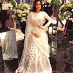 Bhumi Pednekar Instagram - Dressed in @falgunishanepeacockindia @gehnajewellers1 for Anushka and Virat’s big day.Wishing the power couple loads of happiness and love ❤️🌟 Styled by @aasthasharma612,assisted by @aditiagrawal12 @iammanisha,Makeup by @sonicsmakeup ,Hair by @zoeyquinny.hair #OutfitOftheNight #AllWhiteEverything #WeddingTimes #AnushkaAndVirat #White