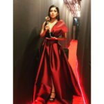 Bhumi Pednekar Instagram – Thank you #luxgoldenroseawards2017 for this honour.Breakthrough performance of the year 🙏🏻Won my first for #shubhmangalsaavdhan .Sugandha will always be so special to me.Thank you so much #RSprasanna @aanandlrai @hiteshkewalya for making this happen.And @ayushmannk for being the best co star ever ❤️