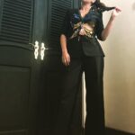 Bhumi Pednekar Instagram - Had an amazing time at the BBC Arts Hour Tour Mumbai .Thank you @thenikkibedi @bbc and all the brilliant people I got share stage with for such a stimulating conversation 🙏🏻❤️🇮🇳🌏 #bbcarthour #Mumbai Outfit @rajattangriofficial Shoes @carltonlondonindia Styled by @aasthasharma612,assisted by @aditiagrawal12 ,Makeup by @makeupwali,Hair by @nivatesurekha Managed by @hmehta75 Royal Opera House (Mumbai)