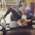 Bhumi Pednekar Instagram - 💪🏻 @neelamstotalfitnessstudio #StrongerEveryday