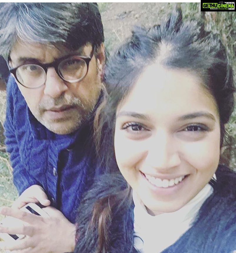 Bhumi Pednekar Instagram - Arre arre it's sams bday 👯🎉...Happy birthday ❤️#sameersharma . Wish you a life full of love,health and happiness 🙏🏻😘 #BirthdayBoySameerSharma