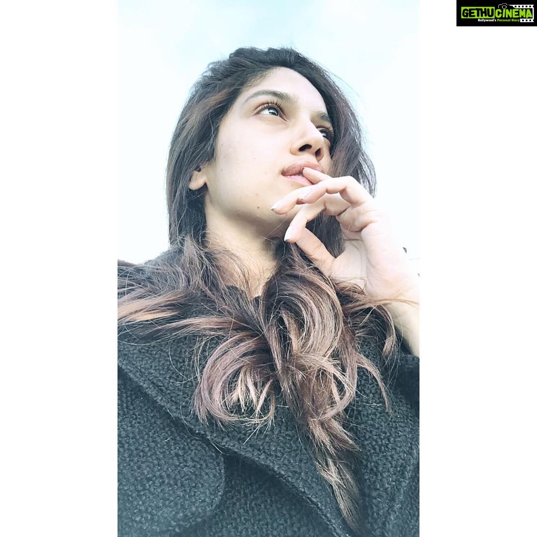 Bhumi Pednekar Instagram - Your wings already exist...All you have to do is fly Goodmorning my lovelies ❤️ #mood #peace #strength #happiness