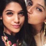 Bhumi Pednekar Instagram – OMG I need to see my sister right now 😞I miss you so much ❤️Come back already 👯 
#Repost @samikshapednekar (@get_repost)
・・・
Oh wait what! Did you just give 2 Hits Back-To-Back? Yeeeaaasss ❤️✨That girl is my sister 🙋🏻 I love you so much Bhumi, sending you loads and loads of power and light, keep shining 😻✅@psbhumi #ToiletEkPremKatha #ShubhMangalSaavdhan #BhumiPednekar #AkshayKumar #AyushmannKhurrana #Gratitude #GoodVibesOnly #TBT 
PS: Let’s get pictures when I’m in Bombay!