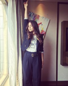 Bhumi Pednekar Instagram - OBLIVION PEACE HAPPINESS From yesterday at India Today Mind Rocks BhopalManaged by @hmehta75,styled by @aasthasharma612,assisted by @aditiagrawal12 @iammanisha,Makeup by @makeupwali,Hair by @nivatesurekha #mindrocksbhopal #indiatodaymindrocks2017