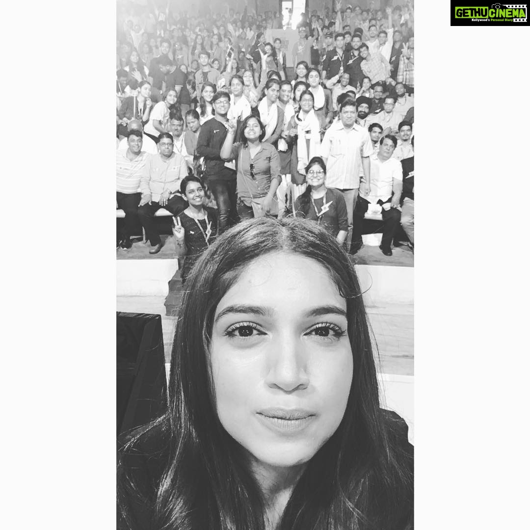 Bhumi Pednekar Instagram - Major love Bhopal.You were such a wonderful audience.Thank you so much for such love.Hope to entertain you for the rest of my life #indiatodaymindrocks2017