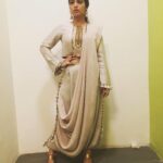 Bhumi Pednekar Instagram - In the middle of black and white🙏🏻Promoting#ShubhMangalSaavdhan in Ahmedabad wearing @payalsinghal @misho_designs @amrapalijewels ❤️ Managed by @hmehta75,styled by @aasthasharma612,assisted by @aditiagrawal12 wal12 @iammanisha,Makeup by @makeupwali,Hair by @nivatesurekha