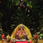 Bhumi Pednekar Instagram – Ganpati Bappa Morya 🙏🏻 Miss home and my ganesh ji ❤️and all the modak that I would have had 😍Wishing you all a very happy #ganeshchathurthi