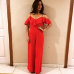 Bhumi Pednekar Instagram - Red makes me feel strong ❤️ promoting #ShubhMangalSaavdhan Managed by @hmehta75,styled by @aasthasharma612,assisted by @iammanisha,Makeup by @makeupwali,Hair by @nivatesurekha