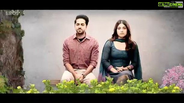 Bhumi Pednekar Instagram - Mudit अब क्या करे, सबको पता चल गई है अपनी बात. #ShubhMangalSaavdhan Trailer को 5 Million Views मिल गए |😅 http://bit.ly/SMS_Trailer @ayushmannk