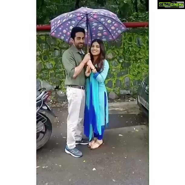 Bhumi Pednekar Instagram - हम दोनों आ रहे हैं कल, #ShubhMangalSaavdhan Trailer के साथ | 💑 @ayushmannk