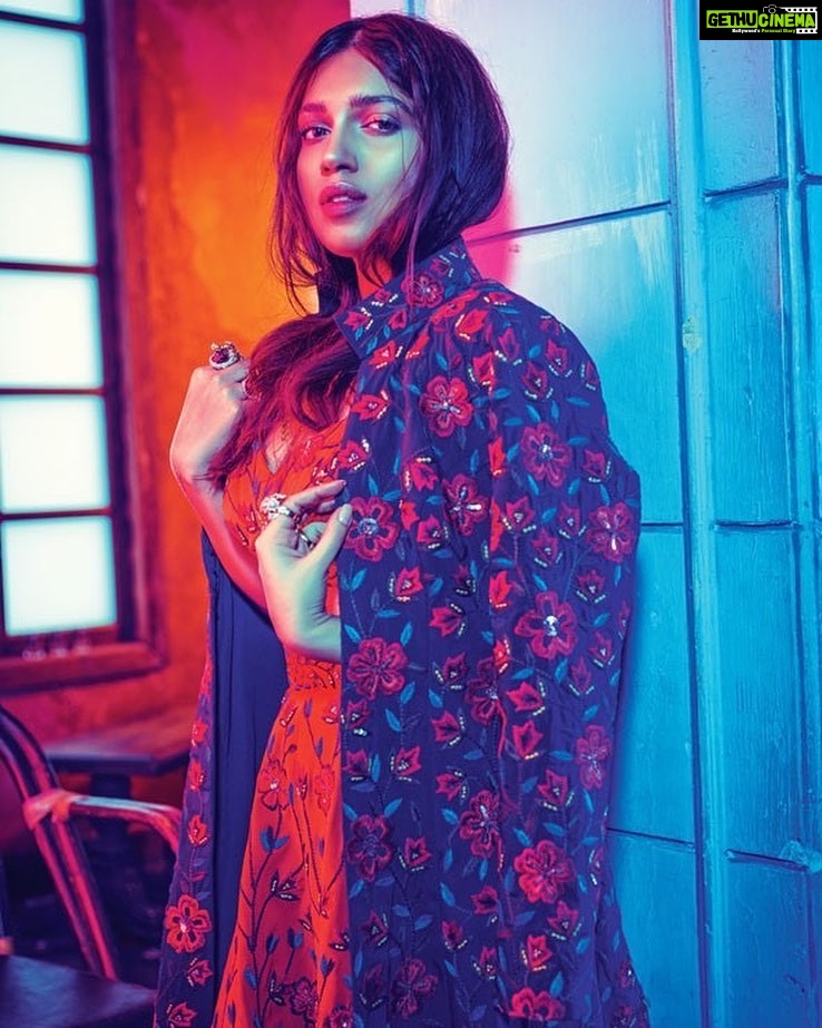 Bhumi Pednekar Instagram - I don't have Monday blues! Nor am I seeing red! Simply trippin on this shoot.