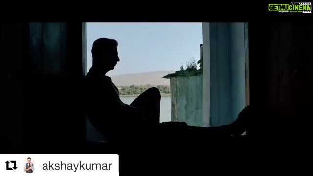 Bhumi Pednekar Instagram - A unique problem in this love story. #ToiletEkPremKatha @akshaykumar