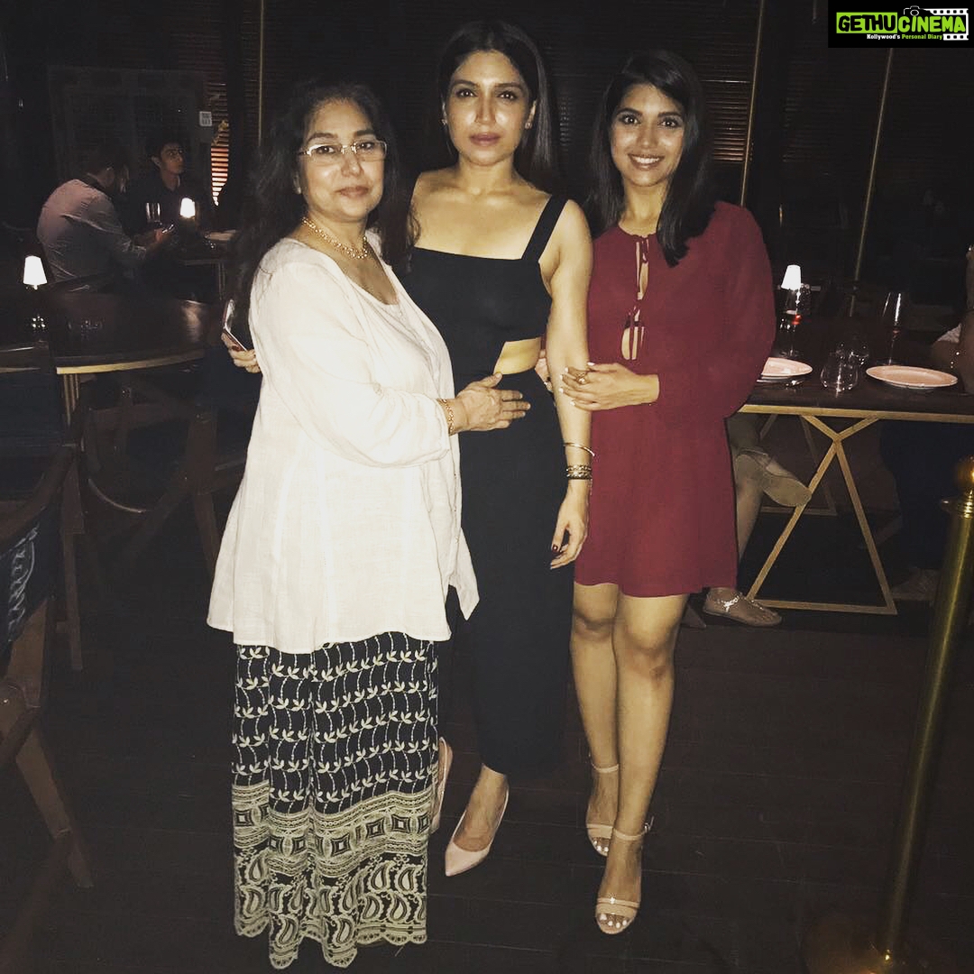 Bhumi Pednekar Instagram - Thank you for making my day special.I love you all so much ❤️#gratitude #unconditionallove #birthdaybumps