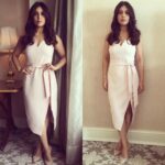 Bhumi Pednekar Instagram - Blushing in Pink for the #timesglamour2017 exhibition.Styled by @mohitrai ❤️Makeup @makeupwali Hair @nivatesurekha 😘