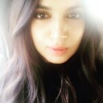 Bhumi Pednekar Instagram - Never bend your head, Always hold it high, Look the world straight in the eye - Helen Keller #sundayselfie #power #strength