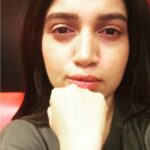 Bhumi Pednekar Instagram - Hmm..so my Saturday night plan Includes..let's see..hmm..nothing..at all 👯 Home,cough syrup and peace (before the storm) #Epicsaturday #randomthoughts #goodmorningworld
