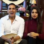 Bhumi Pednekar Instagram - India ka Match aur #ToiletEkPremKathaTrailer launch on @starsportsindia. Perfect Sunday. #ToiletAaRahiHai @akshaykumar @toiletthefilm @anupampkher @abundantiaent @viacom18motionpictures @fridayfilmworks @plancstudiosofficial @kriarj.entertainment @neerajpofficial @ivikramix @iprernaarora