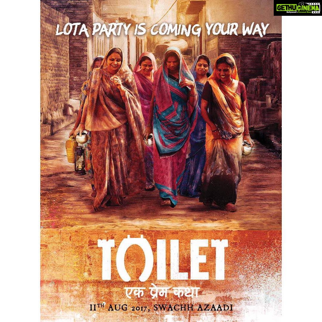 Bhumi Pednekar Instagram - Aa rahi hai Lota Party,Taiyaar ho jao- Lauta do lota .TRIALER IN 3 DAYS ❤️ #Tepkin3Days @akshaykumar @toiletthefilm