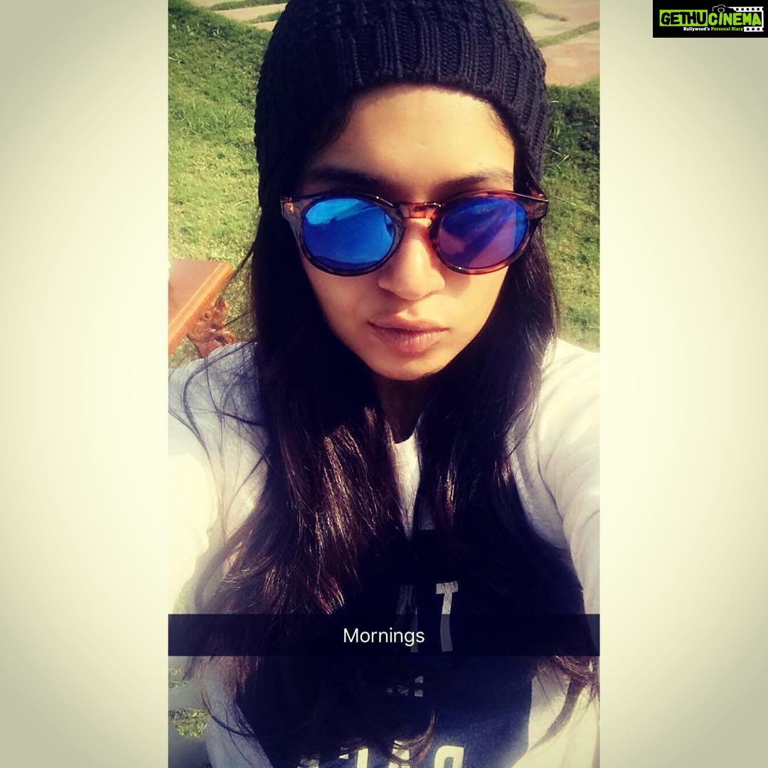 Bhumi Pednekar Instagram - When you're ready roll and conquer the day..Good morning my insta fam #riseandshine #toiletekpremkatha #happymorning