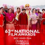 Bhumi Pednekar Instagram - Oh my god..I am so happy and excited for our film.Have gone borderline crazy after hearing this news.Big day for us as we win Best film at the #63rdnationalfilmawards and best lyrics for #varungrover and best female singer #monalithakur . #dumlagakehaisha will always be this special to us. #gratitude #proud 🙏🏻🙏🏻🙏🏻😎👯