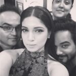 Bhumi Pednekar Instagram – With my main crew @shainanath @neerajnavare.makeupartist @mr.evrus sending you guys loads and loads of love this festive season 😘😘😘😘.Thank you!!!i love you guys #MainCrew #shainanath #talentbomb