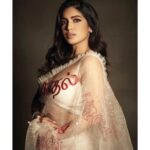 Bhumi Pednekar Instagram - प्यार, इश्क़ और मोहब्बत 🤍 . . . #BadhaaiDo #Promotions #MohobbatZindabad Wearing @abujanisandeepkhosla