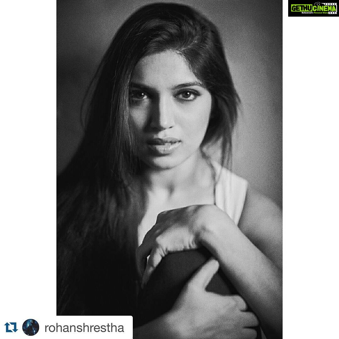 Bhumi Pednekar Instagram - #repost @rohanshrestha ❤️#headshot #blackandwhite