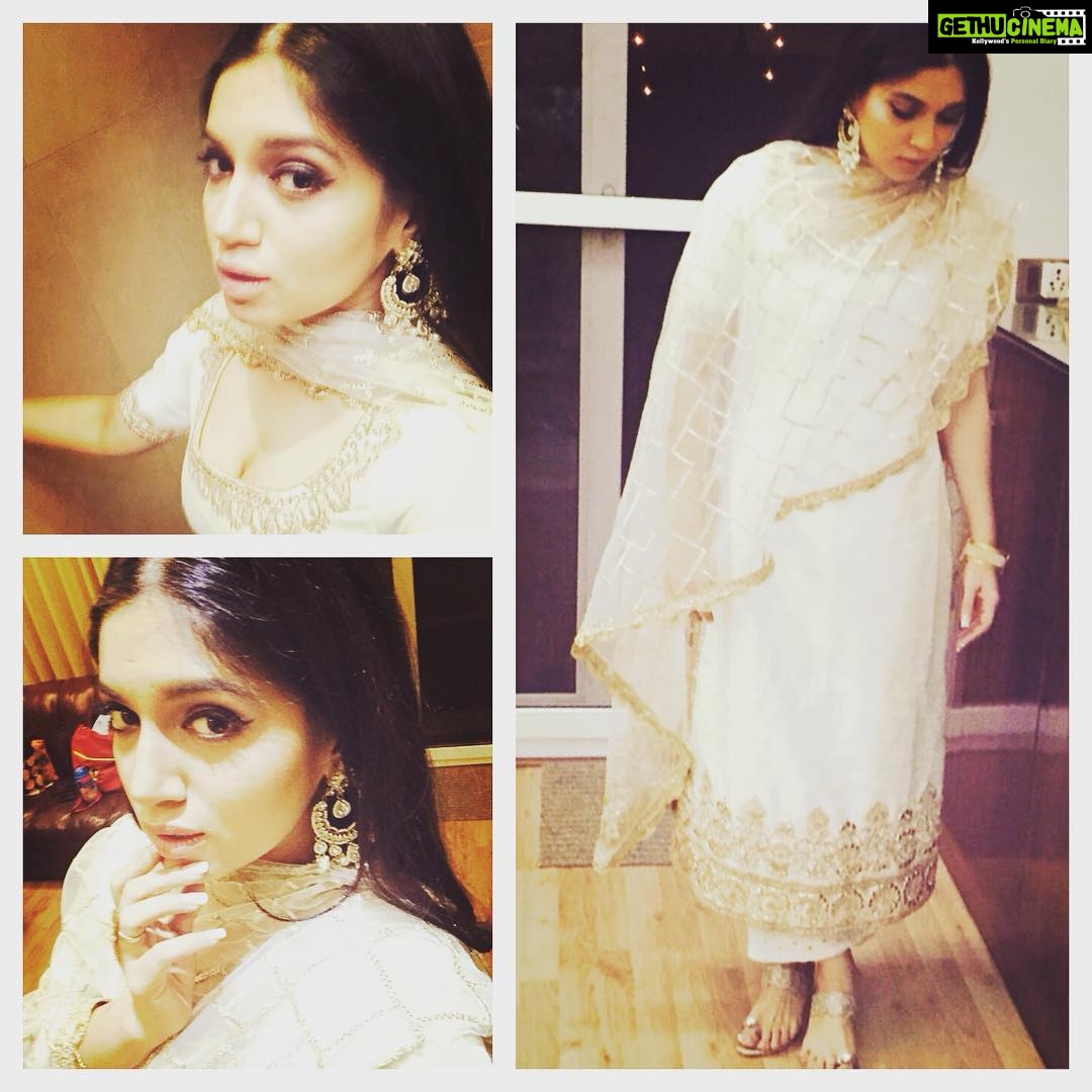 Bhumi Pednekar Instagram - Diwali ready..all set to play all night #dressup #HappyDhanteras #dolledup #teenpatti @shainanath ❤️