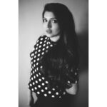 Bhumi Pednekar Instagram - @dustyfloorsolddoors ❤️🙏✌️🙌 thank you for the super amaze pictures #love#posers#happyvibes#happyfaces