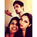 Bhumi Pednekar Instagram - @saqibsaleem08 you crazy little person..thanks for having us over..haha..super host @samikshapednekar ❤️