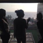 Bhumi Pednekar Instagram - When your girls are in town it only means Happy times... #roomwithaview#girldiaries