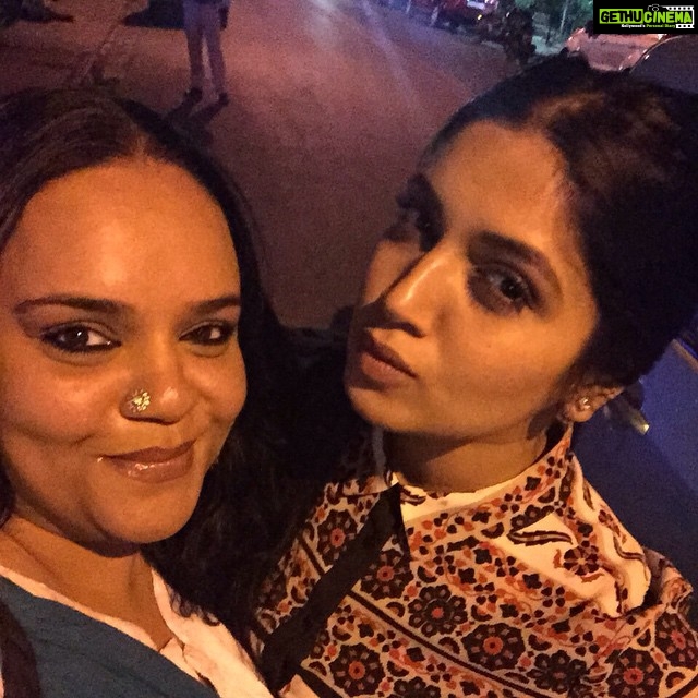 Bhumi Pednekar Instagram - Never too late for a shanoo-Bhumi selfie..I ❤️ @shanoosharmarahihai ..thank you for every-bit of everything..to forever and ever.. #sisterfromadifferentmister#unconditionallove#bff