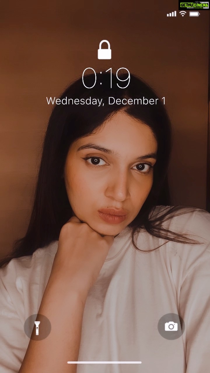 Bhumi Pednekar Instagram - Ok I actually sneezed 😂 ✌️ . . . #Reels #Trending #Wednesday