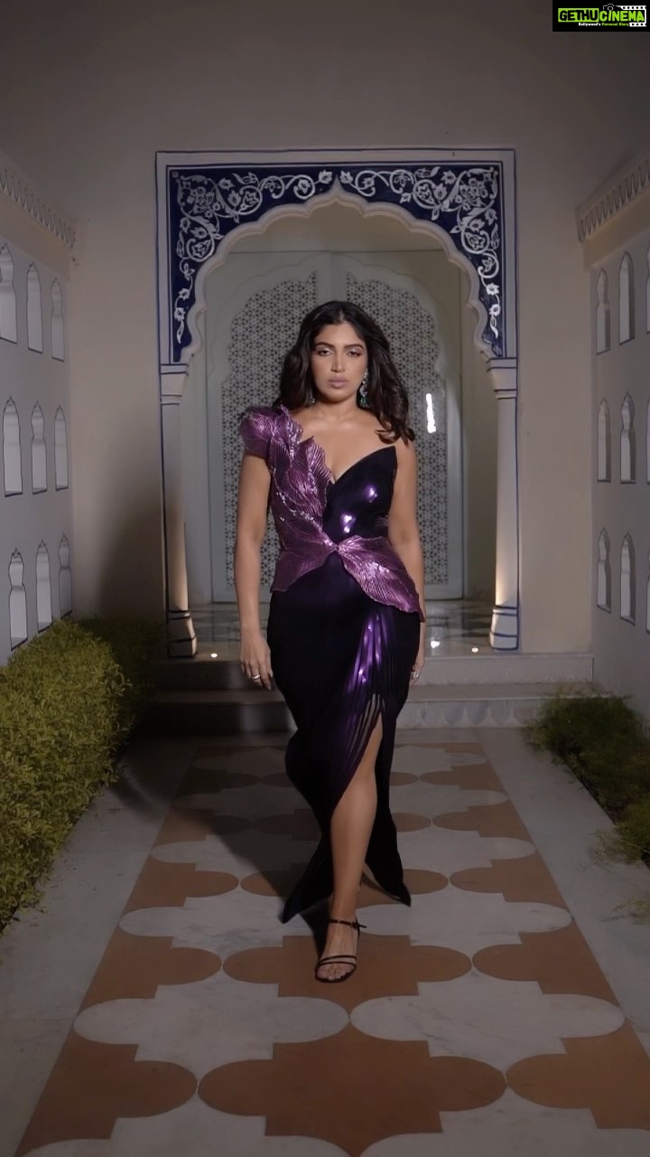 Bhumi Pednekar Instagram - Can we skip to the good part 🧜♀️ . . . #reels #reelitfeelit #JustForFun #Love