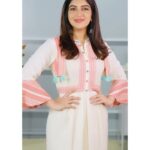Bhumi Pednekar Instagram - I’m super excited that all my festive shopping has reached me safely and on time! A BIG THANK YOU to all those who have delivered smiles and festive happiness to me. Even you can share your message of appreciation and #DeliverThanks to them, and also win gift cards from @amazondotin . Watch this video to find out how.