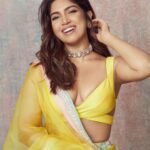 Bhumi Pednekar Instagram – Takda Hi Jawan,
Kinna Tenu Chava,
Nazran tere ton na hatawan main!
.
.
#Love #instafam #shaadi #wednesday #Anushgotsealed #friendswedding