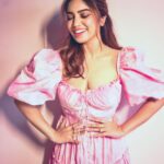 Bhumi Pednekar Instagram - Yo Bro, Who Got You Smiling Like That? 😁 . . . #ILoveYou #Happy #Girl #Goodnight #Instafam