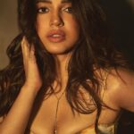 Bhumi Pednekar Instagram - It’s all in the eyes ✨ . . . #goodmorning #instagram #love #sunday #golden