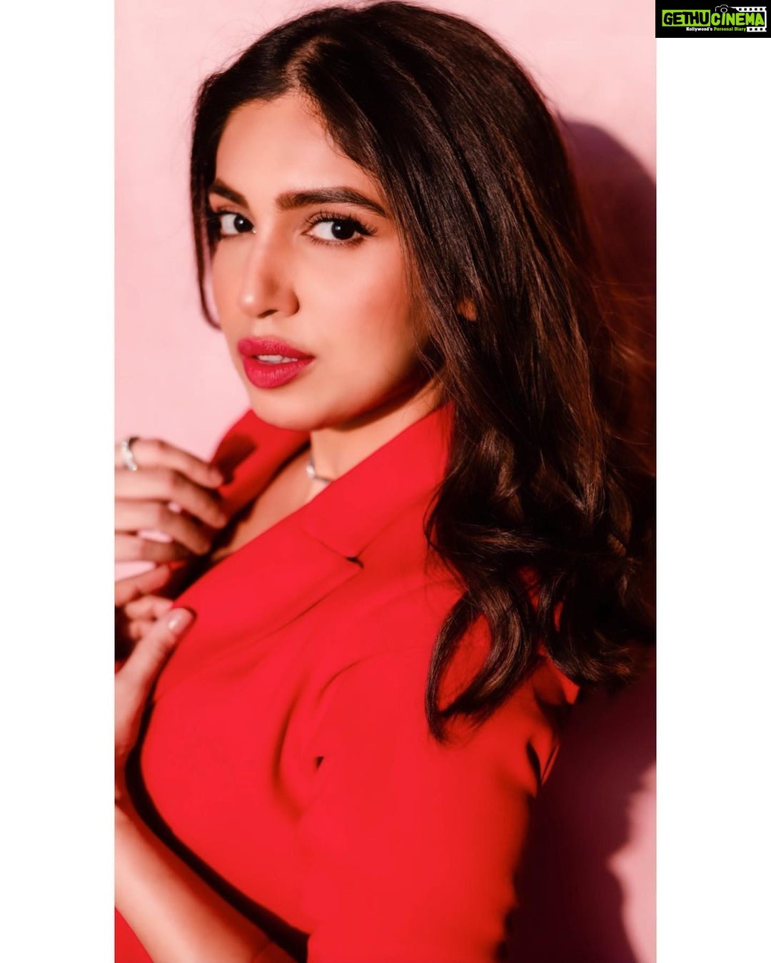 Bhumi Pednekar Instagram - Red is my colour 💋 . . . Wearing @nirmooha Styled by @pranita.abhi Makeup @sonicsmakeup Hair @the.mad.hair.scientist Clicked by @manpreetsinghsahib @snehaa9 @melomaniacc