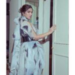 Bhumi Pednekar Instagram - Am floating ☁️ . . . Wearing @gauriandnainika Jewellery @mahesh_notandass Shoes @louboutinworld Styled by @pranita.abhi Makeup @sonicsmakeup Hair @the.mad.hair.scientist Clicked @haranish.hrf @snehaa9 @melomaniacc