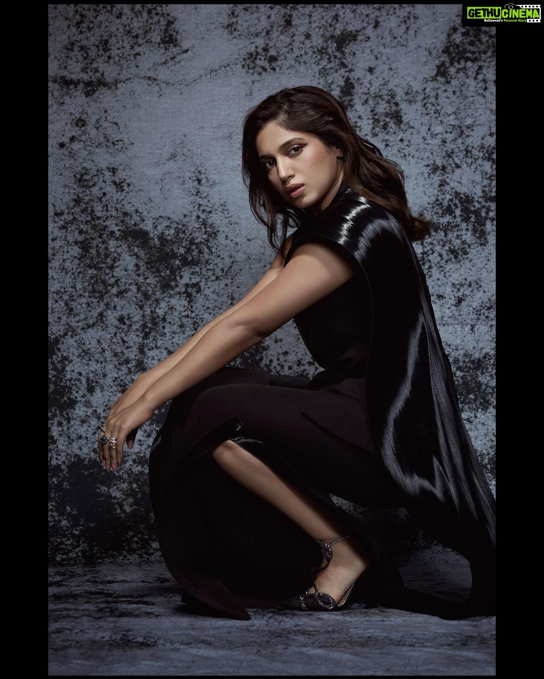 Bhumi Pednekar Instagram - Classic 🖤 . . . #black #stylefile #love #morning
