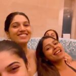 Bhumi Pednekar Instagram - G.I.R.L.S ♾ #Reunited #TheWeekend The ones missing were really missed ❤️ . . #goodmorning #instagram #love #forever #sisters