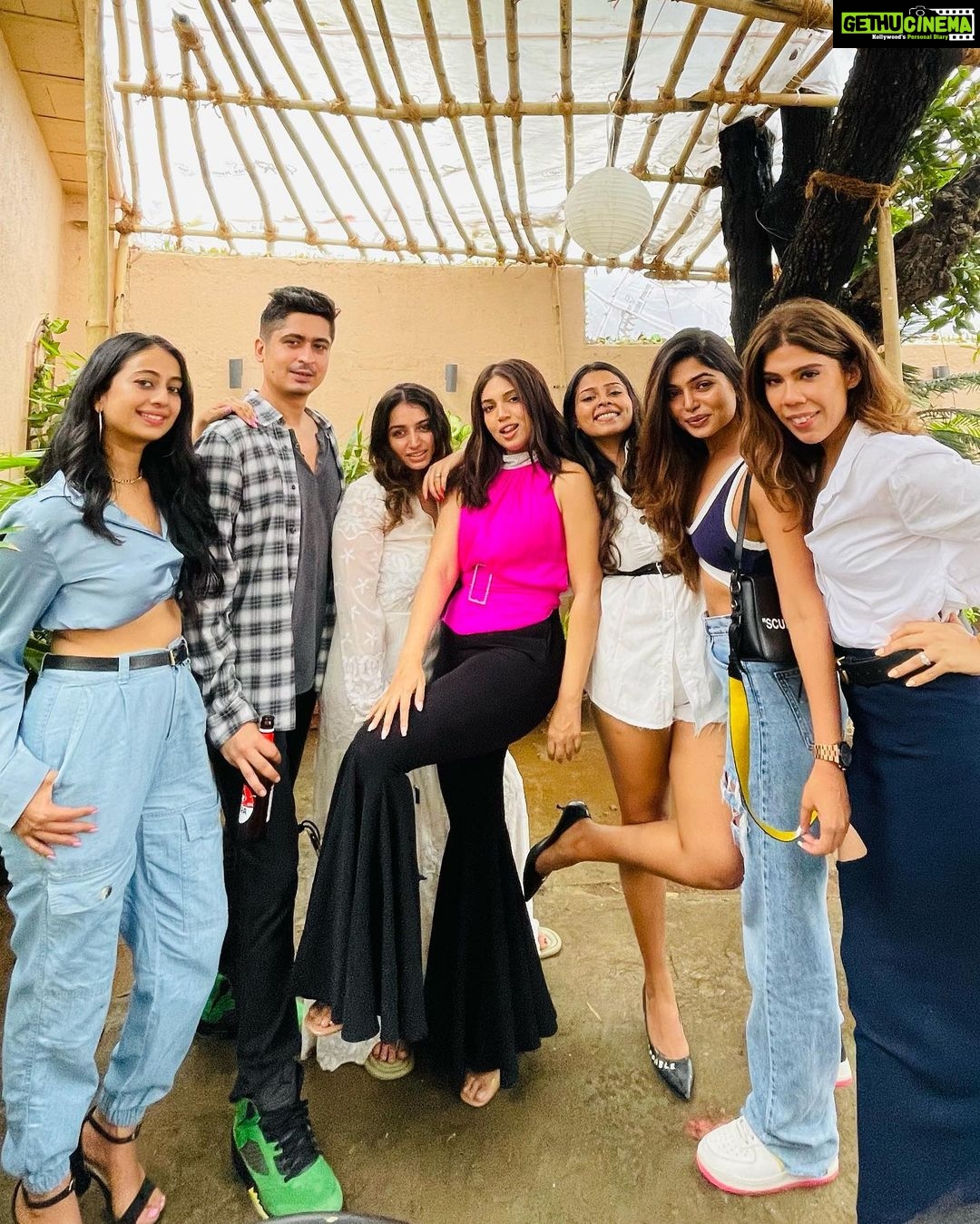 Bhumi Pednekar Instagram - The official birthday photo dump 2021 🖤🧿