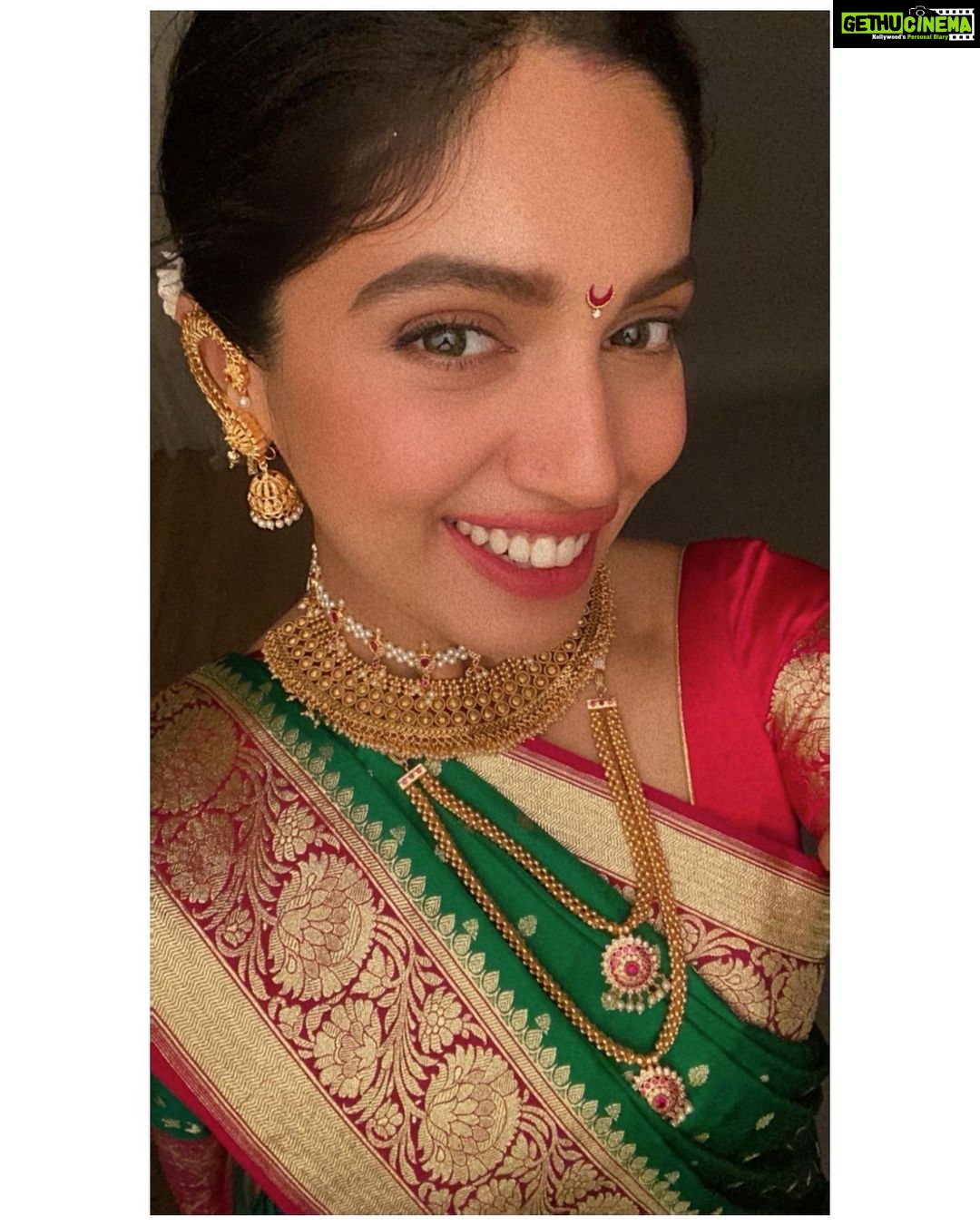 Bhumi Pednekar Instagram - गुढीपाढव्याच्या हार्दिक शुभेच्छा ❤️ . . . #happygudipadwa